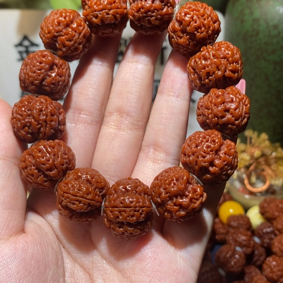 金刚菩提吊坠205肉玉化