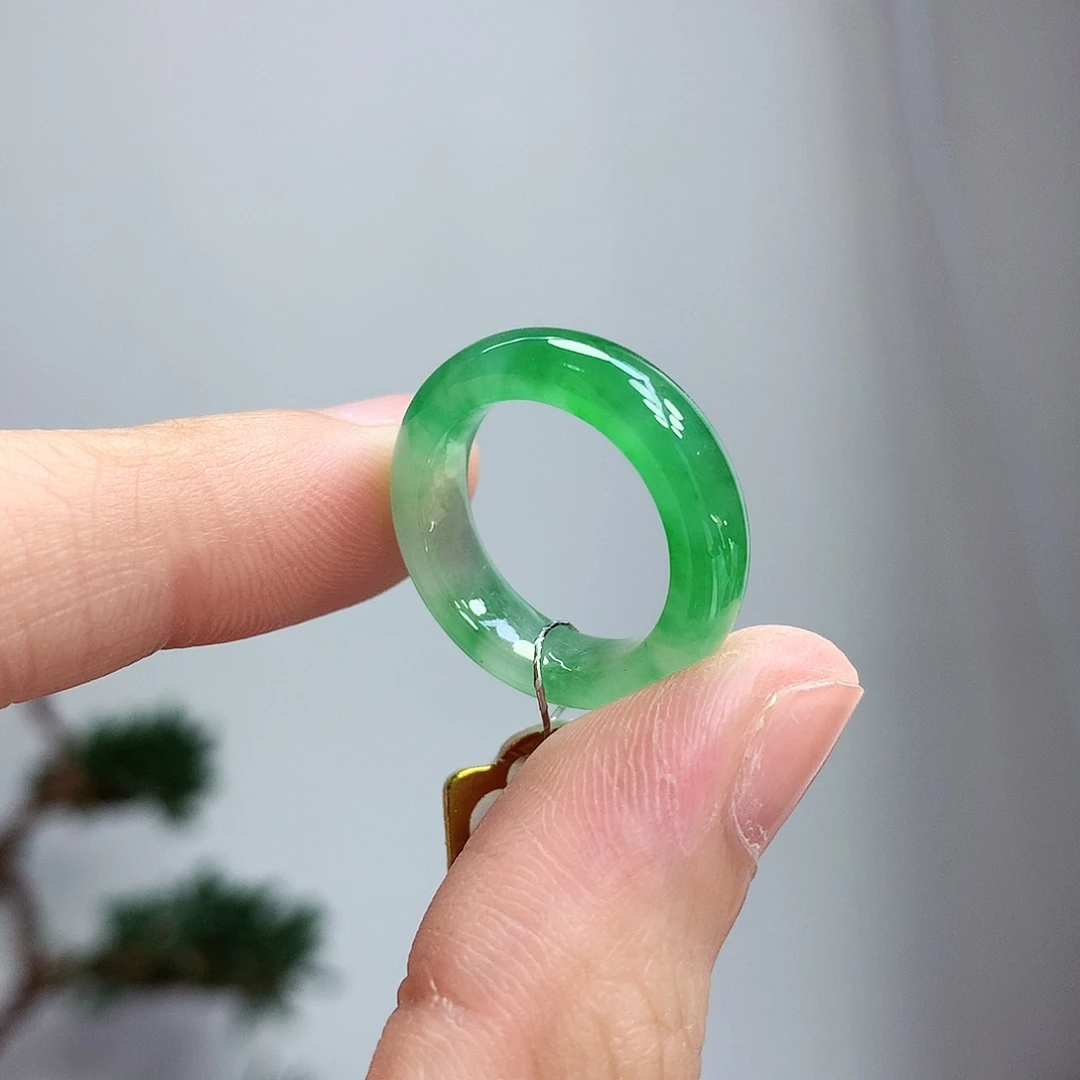 翡翠戒指未镶嵌9号