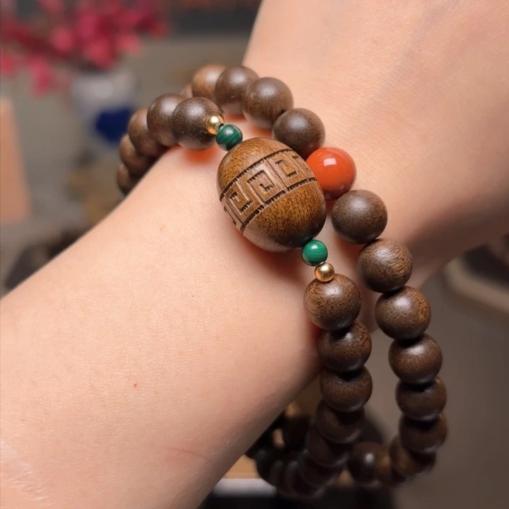 沉香手串越南芽庄玉化紫棋0.8+富森红土沉香木雕配饰