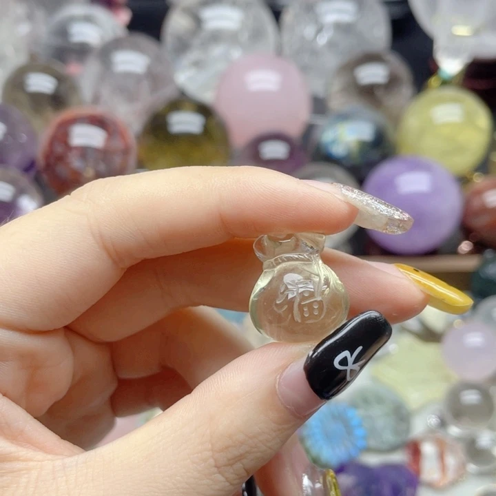 未镶嵌珠宝半成品水晶