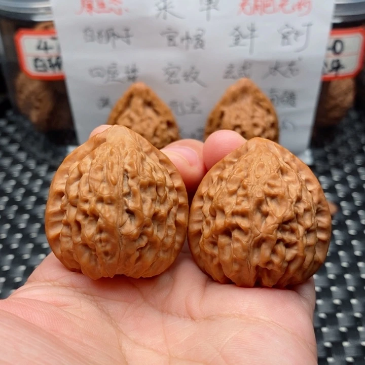 吊坠文玩核桃36金牛小修