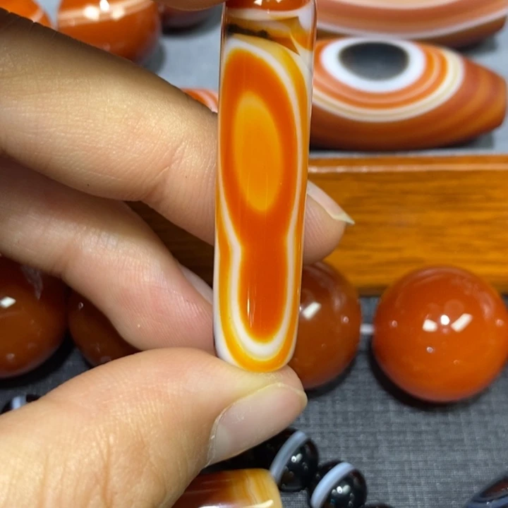 玛瑙/玉髓颈饰未镶嵌心**海