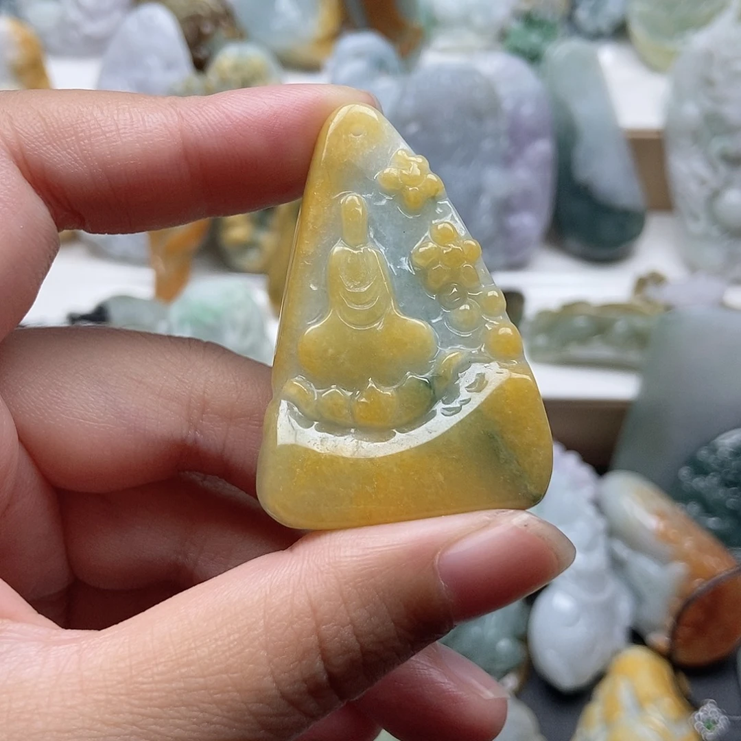 翡翠未镶嵌颈饰翡翠