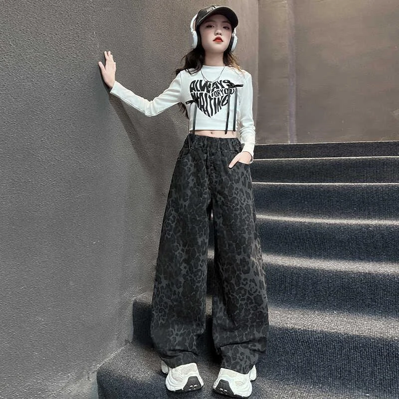 女童裤子春秋款2025新款儿童洋气时髦豹纹牛1215岁女孩秋季牛仔裤