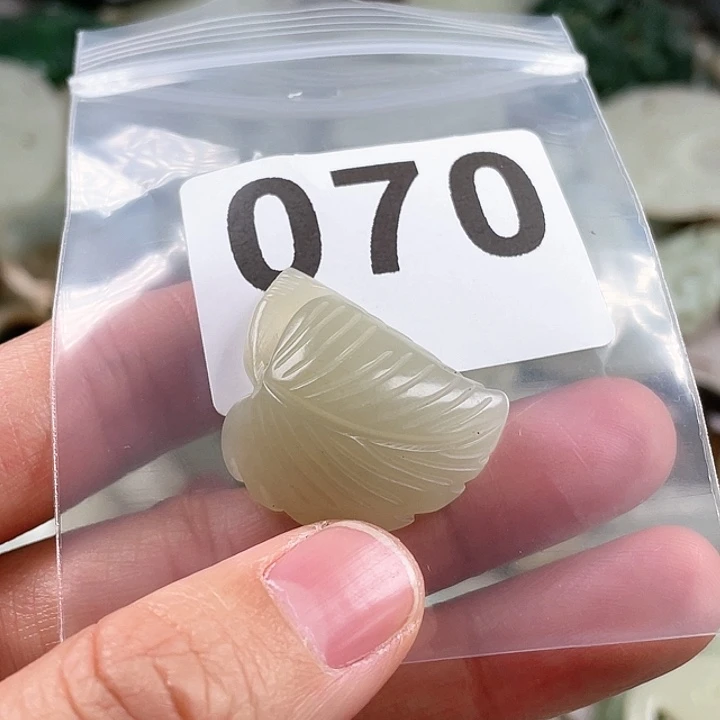 和田玉（糖玉）颈饰未镶嵌