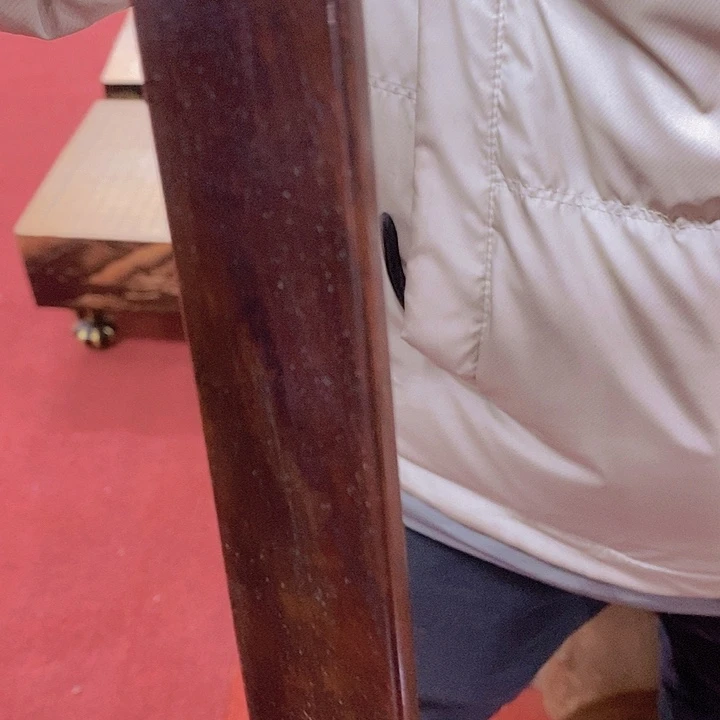 紫檀木类成套家具下**来红木家具的设计风格