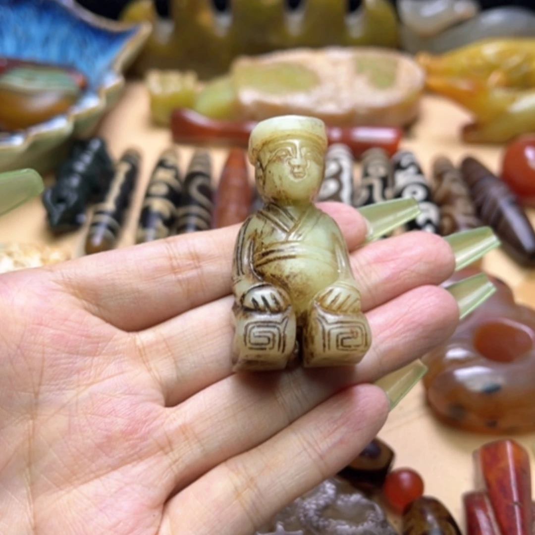 【闪购商品】蛇纹石玉未镶嵌颈饰