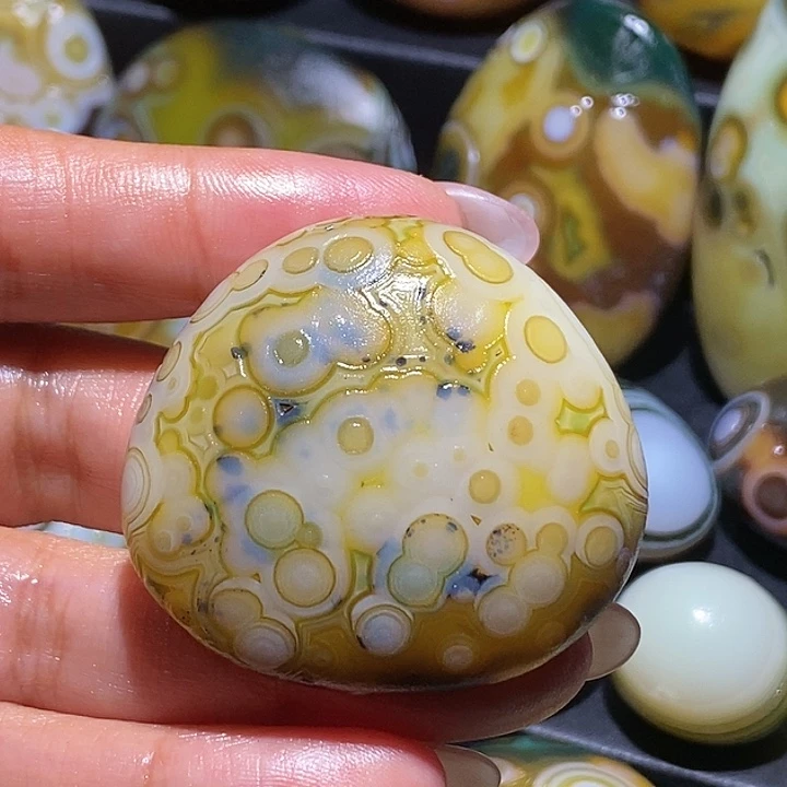 玛瑙/玉髓未镶嵌珠宝奇石71