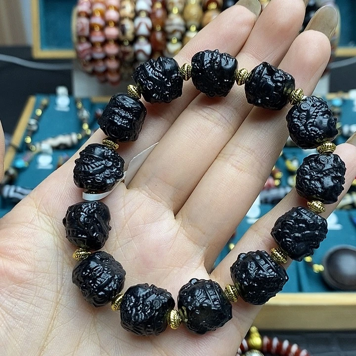 ****姐玛瑙/玉髓（覆膜）颈饰合金