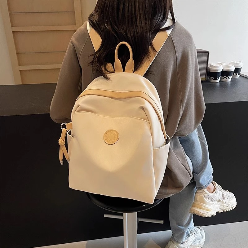 双肩包女士2025新款旅行牛津布轻便小背包百搭时尚大容量通勤书包