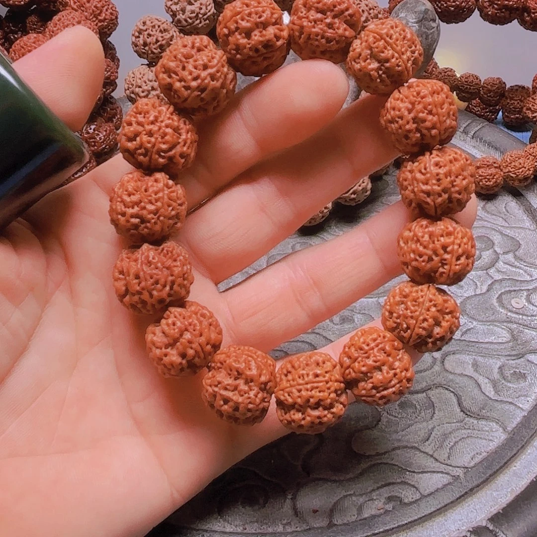 金刚菩提手串V518/20mm 巨肉蜂王