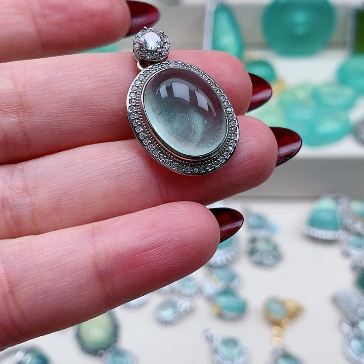 萤石萤石吊坠银S925镶嵌一**尘