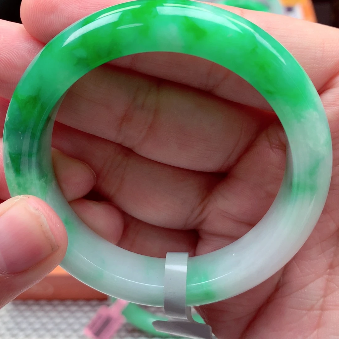 翡翠手镯未镶嵌S****r缅甸翡翠