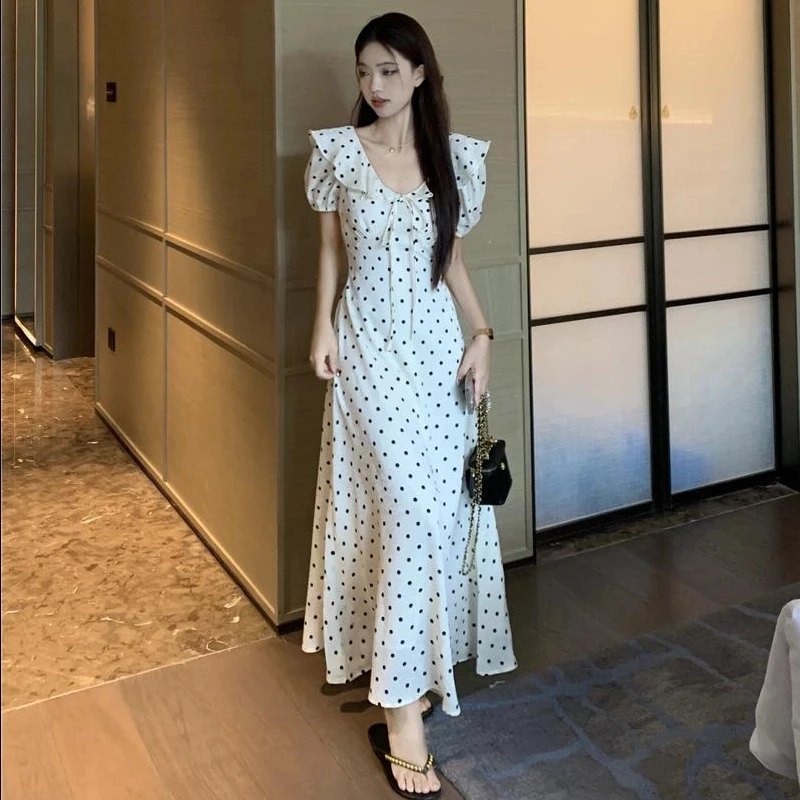 【现货+运费险】波点泡泡袖连衣裙女海边度假温柔风收腰气质绝美