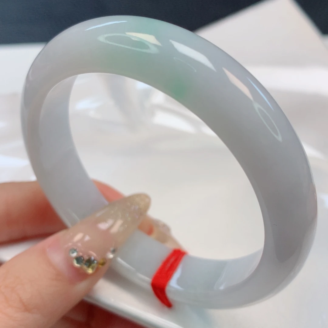 【闪购商品】翡翠手镯未镶嵌55圈