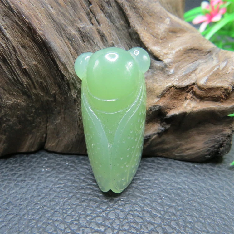 岫玉吊坠手工雕刻男女款知了一夜成名包邮产地直销一鸣惊人玉石
