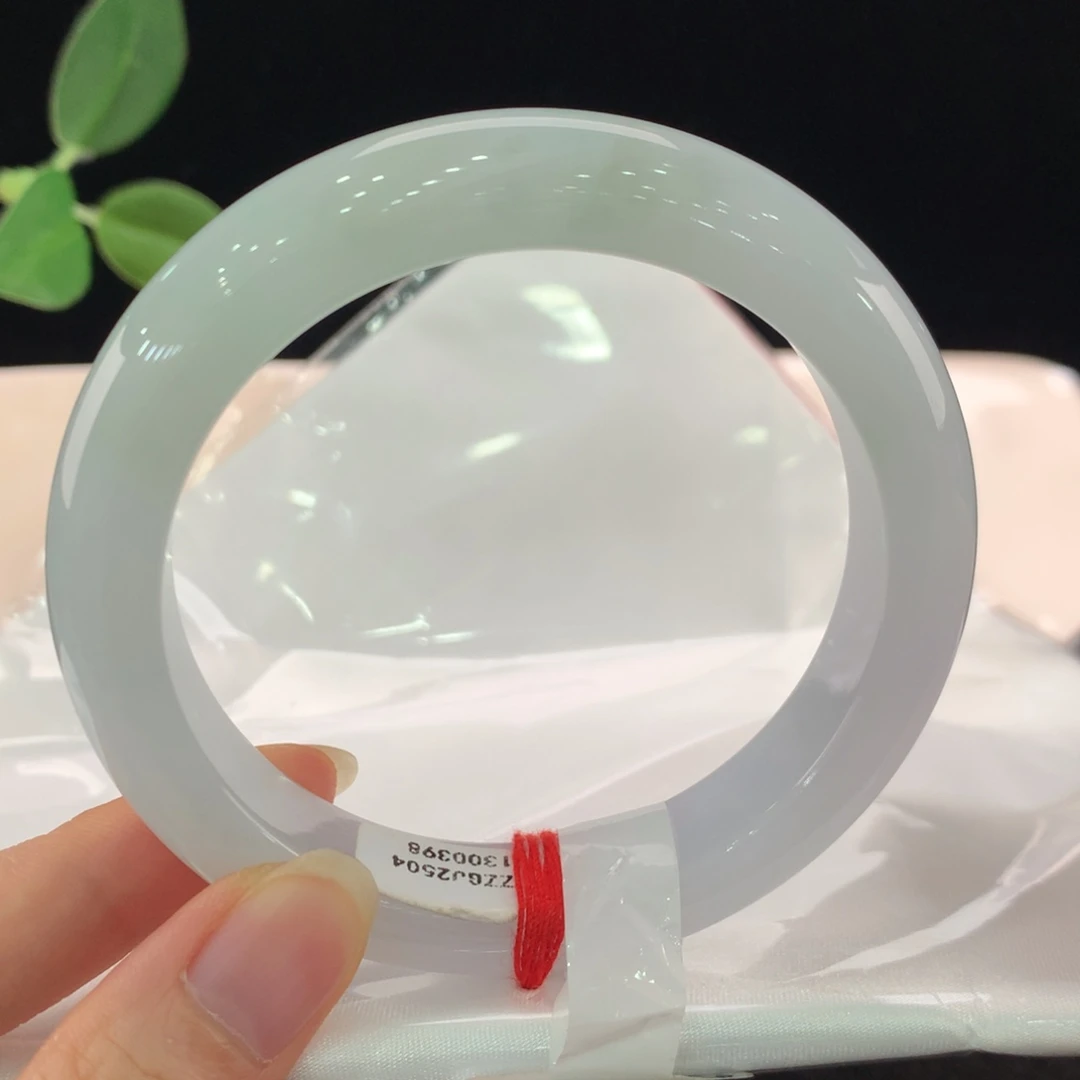 翡翠手镯未镶嵌111-0398