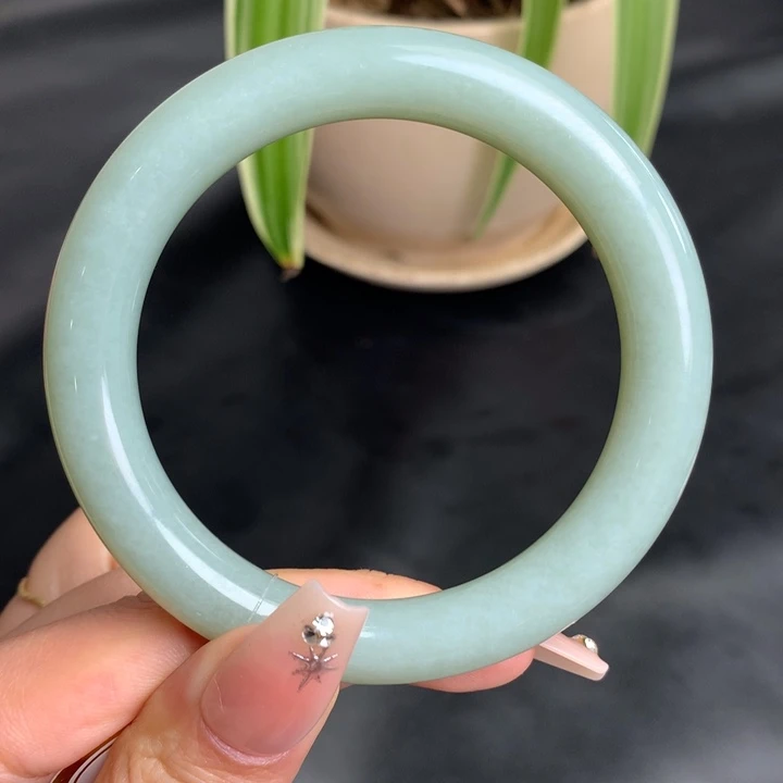 未镶嵌手镯和田玉32/58 59