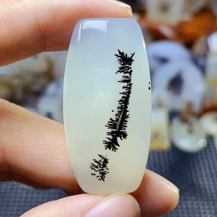 玛瑙/玉髓未镶嵌珠宝半成品