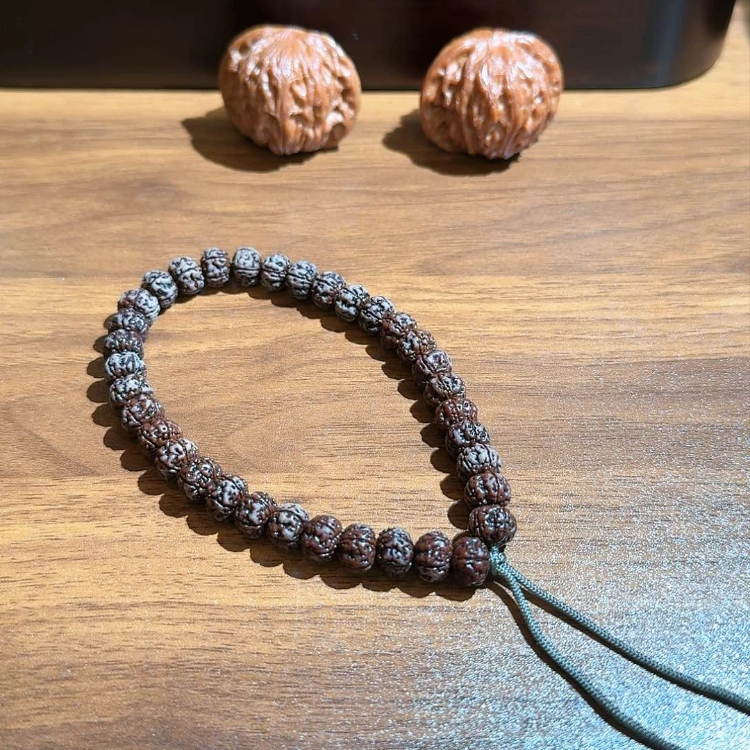 金刚菩提吊坠老树王