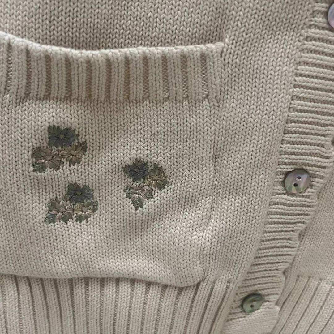 205号E28503莉莉公主针织背心