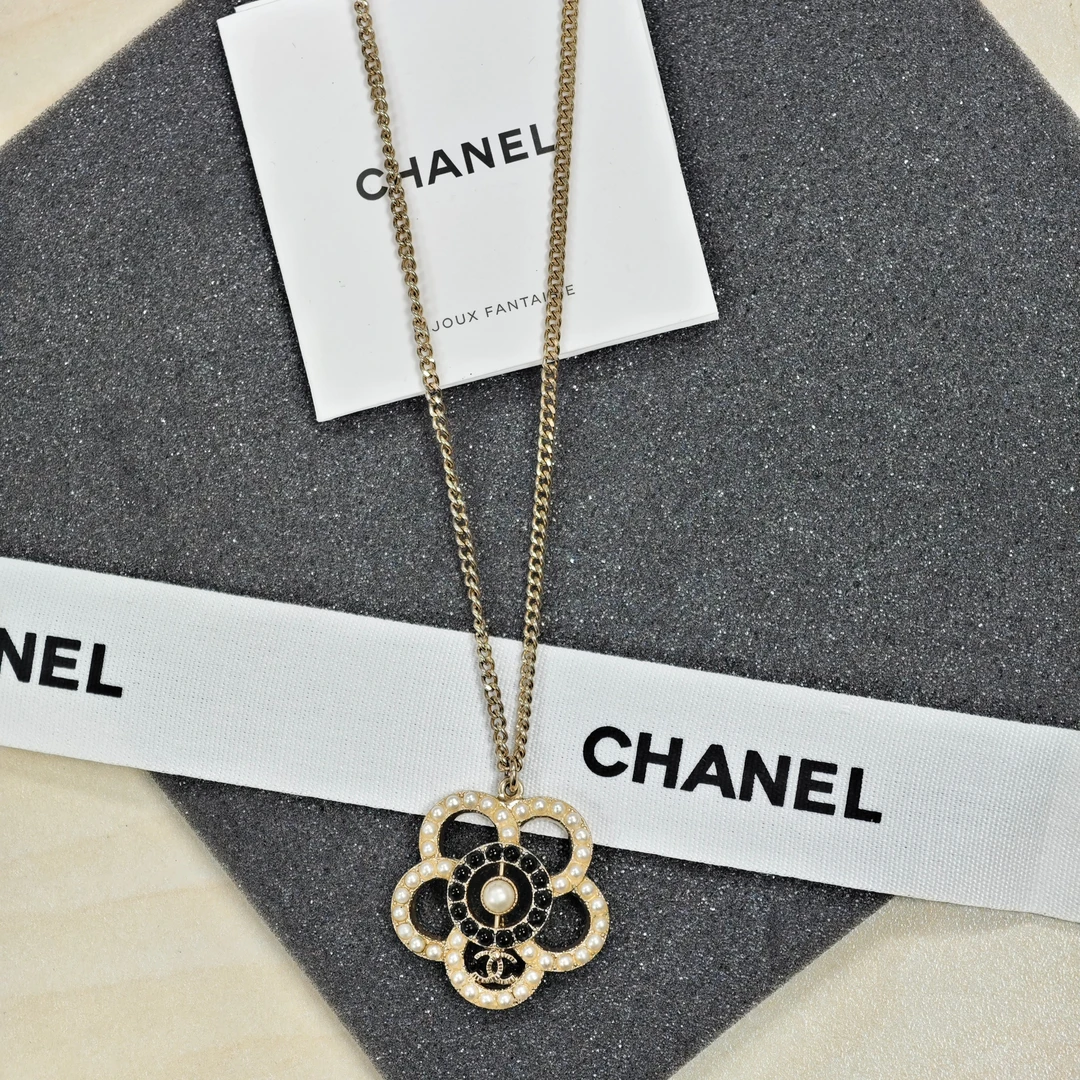 99新 Chanel/香奈儿 项链山茶黑色琉璃珠珠金色