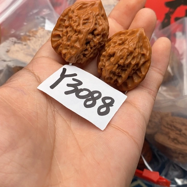 文玩核桃把件核桃