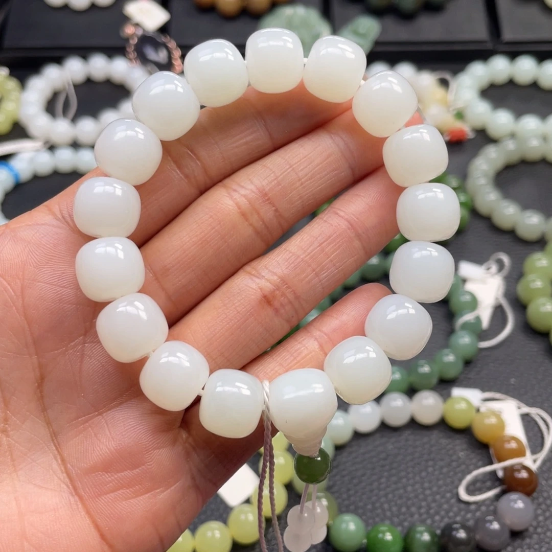 和田玉未镶嵌手链