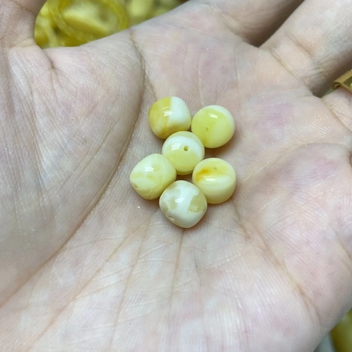 蜜蜡未镶嵌裸石多样性发货其二