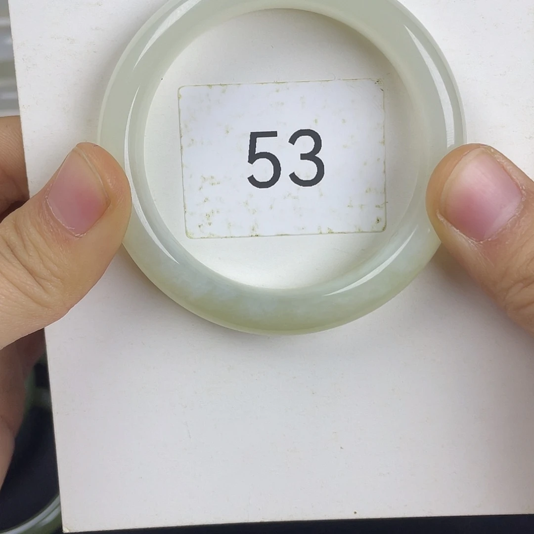 和田玉手镯未镶嵌不退不换福利款