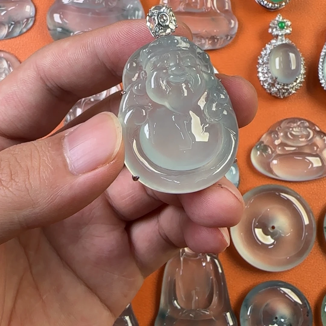 定制翡翠未镶嵌天然