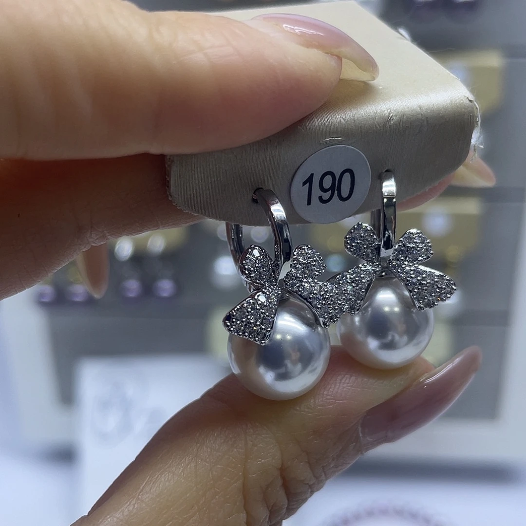 耳饰淡水珍珠未镶嵌