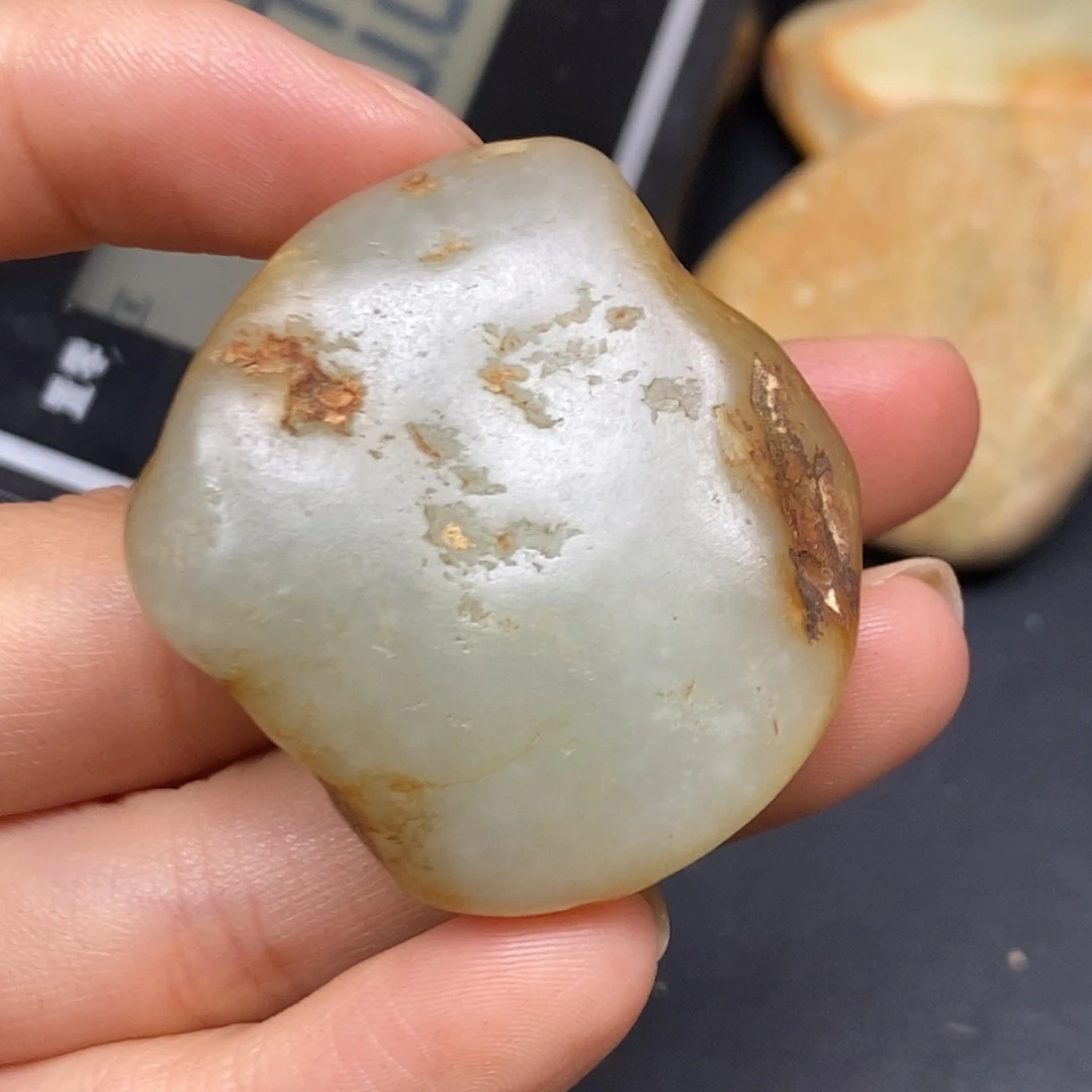 和田玉（糖玉）未镶嵌挂件