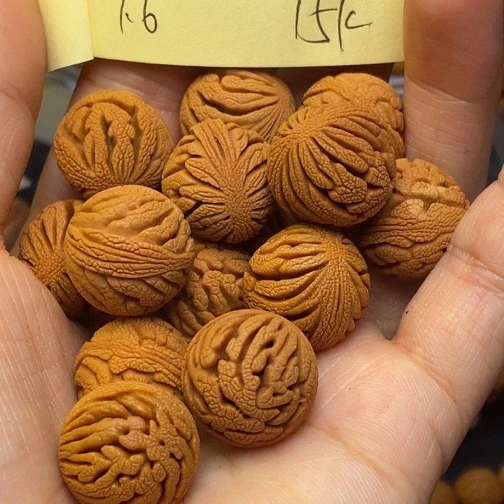 吊坠桃核秦岭龙纹桃核16尺寸