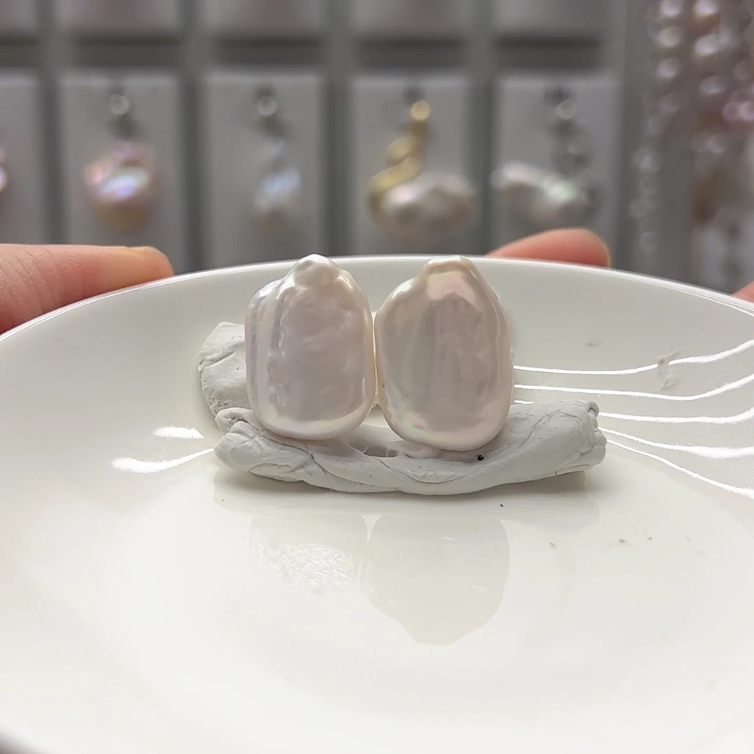 银S925镶嵌耳饰淡水珍珠