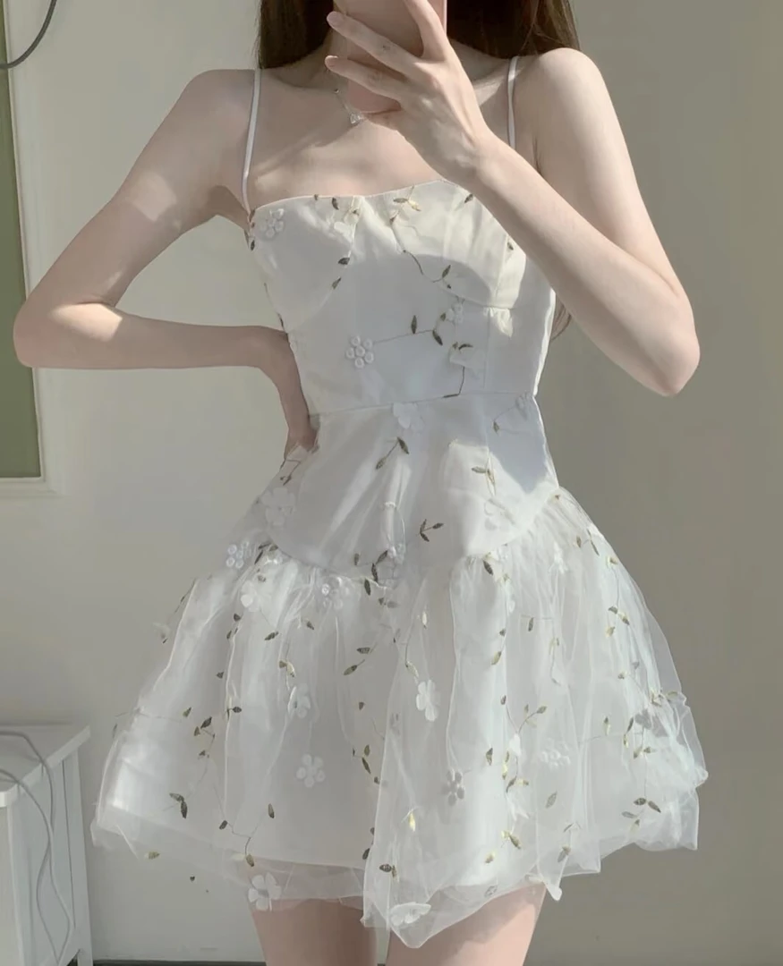 安安设计款孤品女装短款气质显瘦