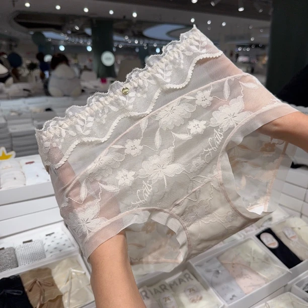 90-130斤 中高腰复古蕾丝舒适亲肤女款内裤短裤三角裤女 水中纱