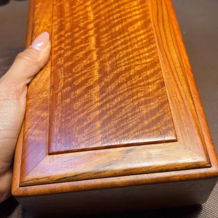 美***钻缅甸花梨机关盒。