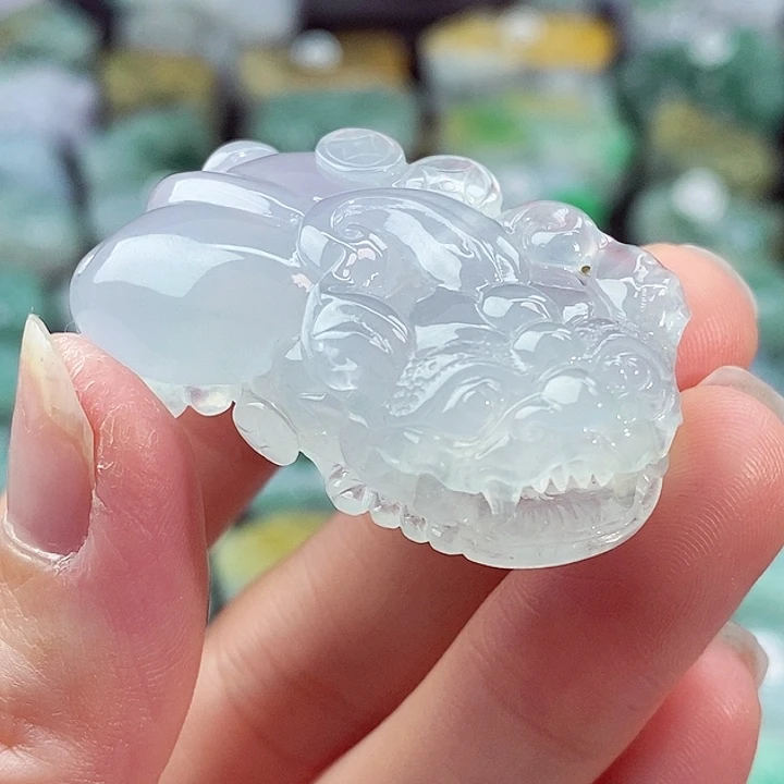 颈饰未镶嵌翡翠天然