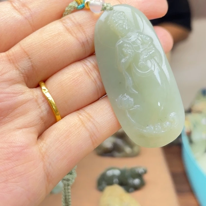 颈饰未镶嵌和田玉