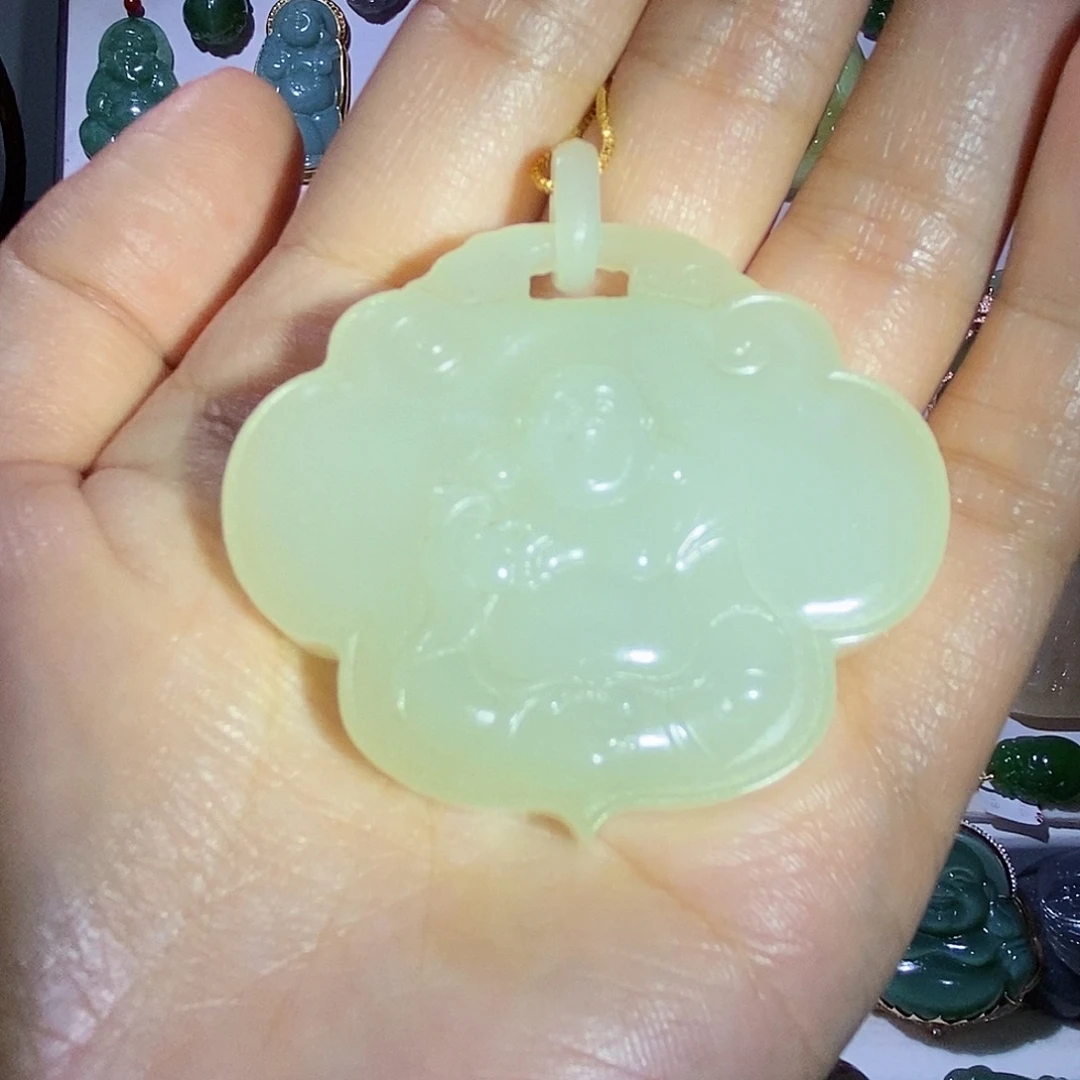 和田玉未镶嵌颈饰