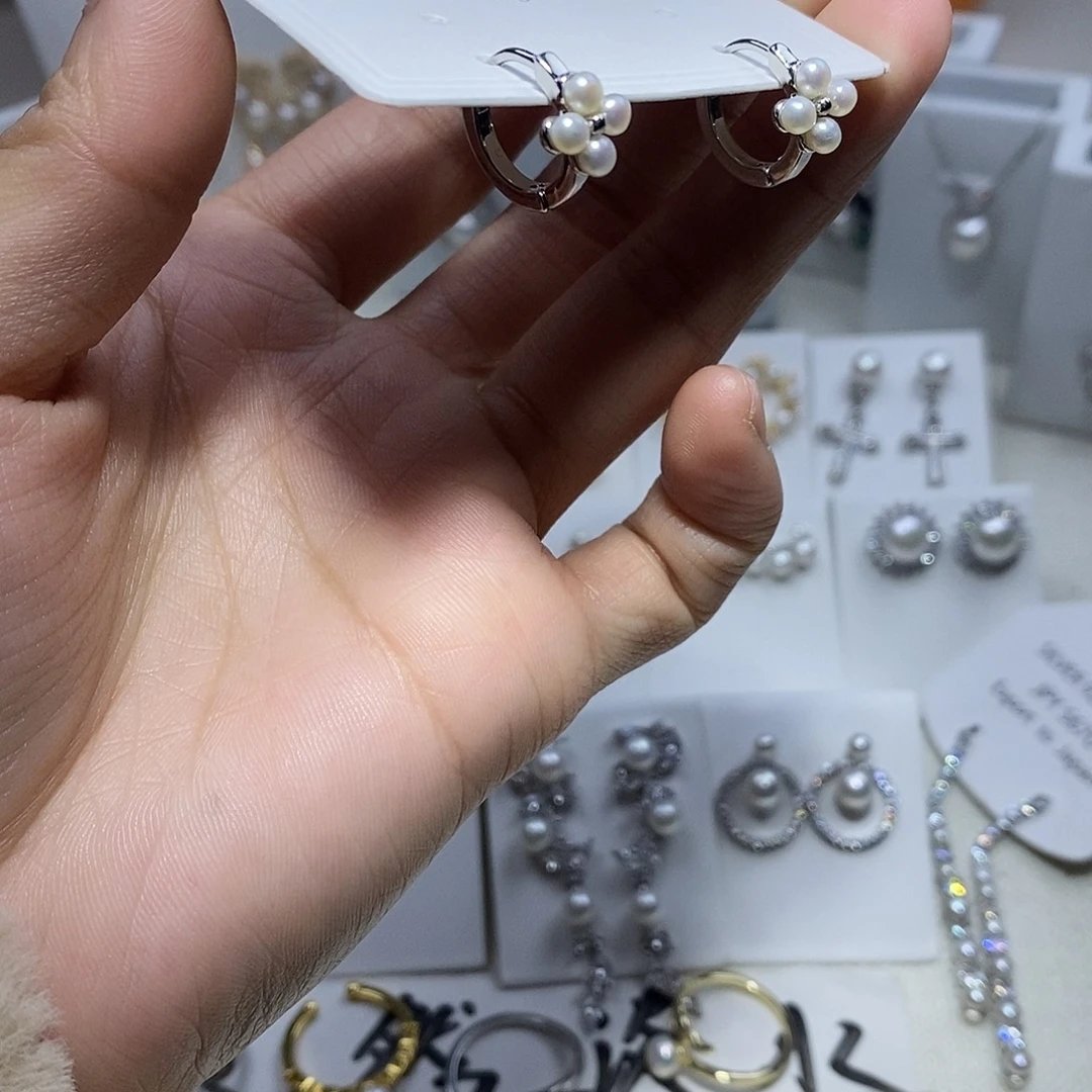 耳饰淡水珍珠未镶嵌