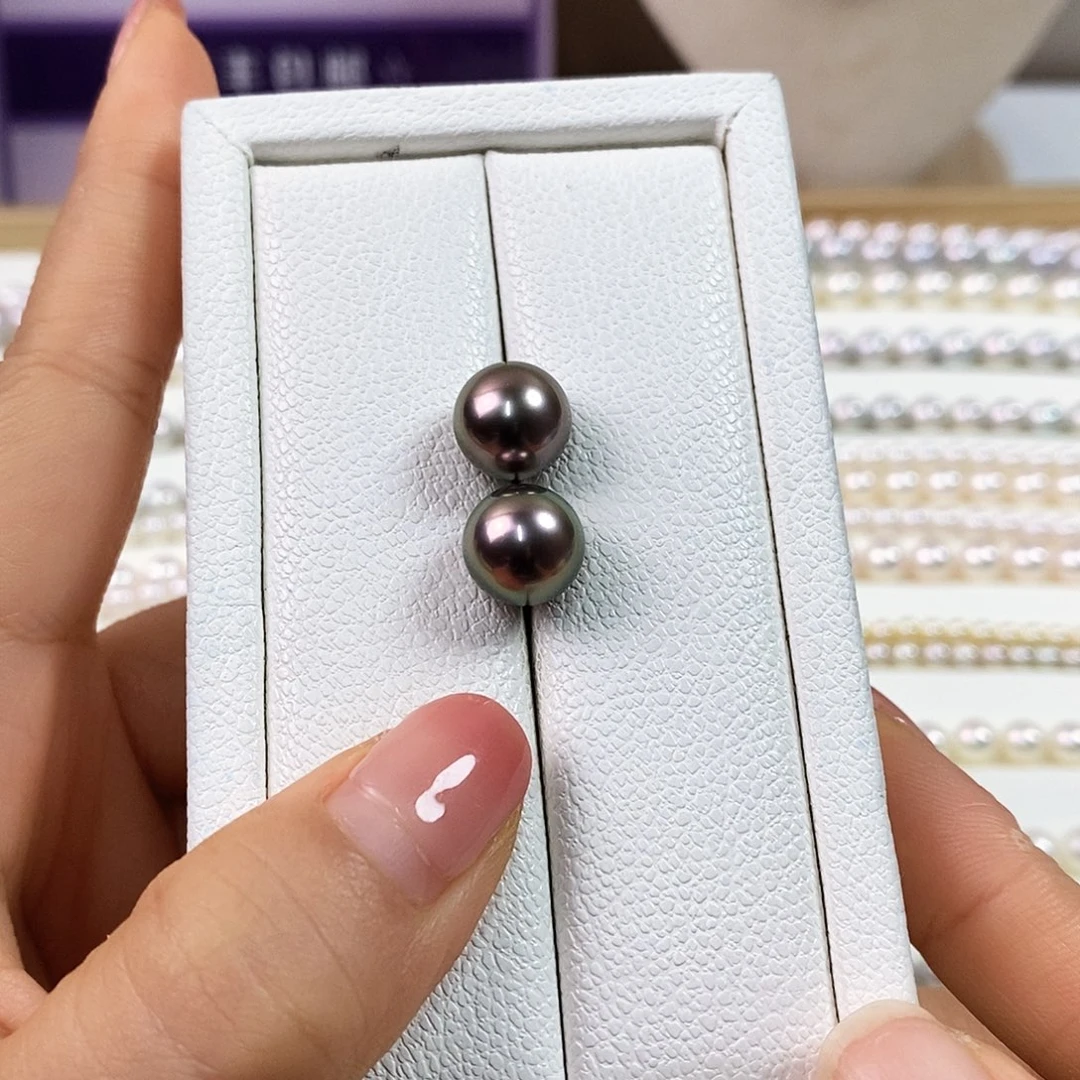 海水珍珠耳饰18K金镶嵌10-11mm大溪地黑珍珠耳钉（基本无暇）