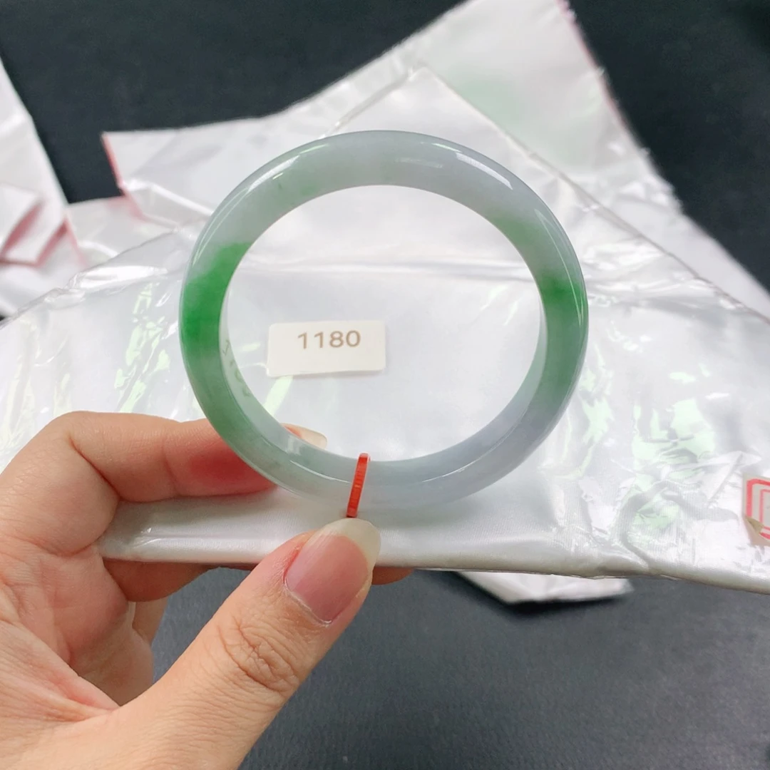 未镶嵌手镯翡翠03