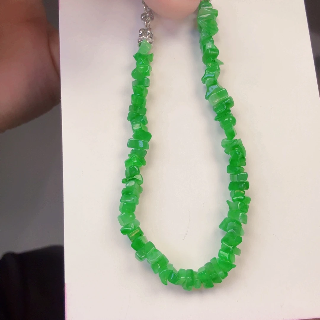 翡翠挂件未镶嵌一件