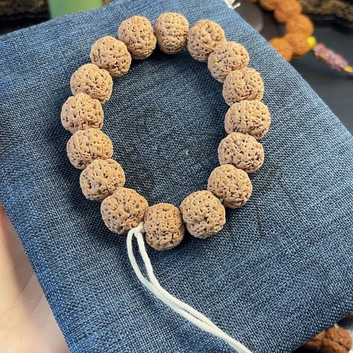 淡***）吊坠金刚菩提0088