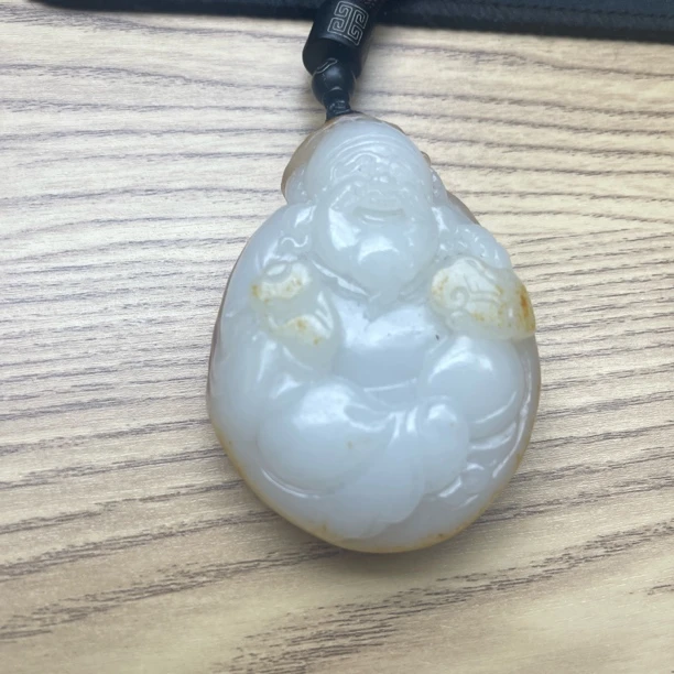 石包沁色财神手把把玩件D2