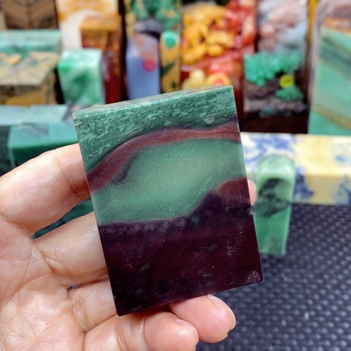 青田石印石l***a贵州石头