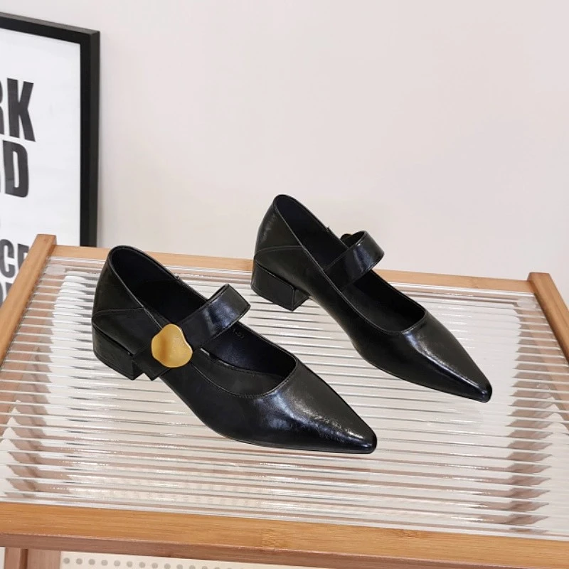 羊皮版~魔术贴浅口单鞋女2025春秋新款法式尖头百搭玛丽珍小皮鞋