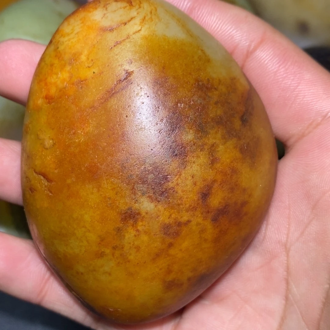 和田玉未镶嵌珠宝奇石